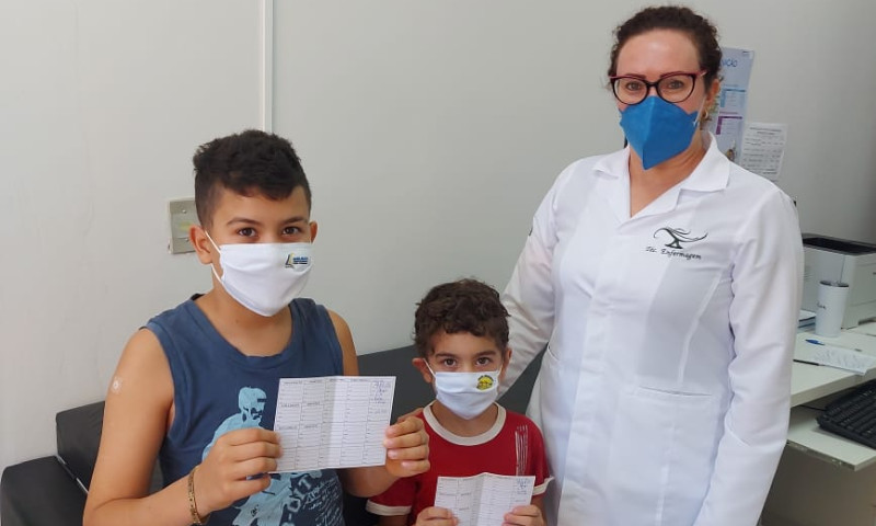 Vila Maria segue vacinando adultos e crianças contra a covid19