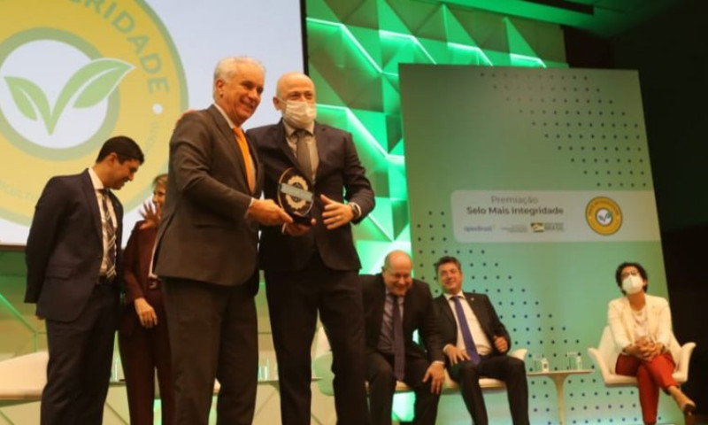 ABPA é homenageada como Associação Parceira do Selo Mais Integridade 2021/2022