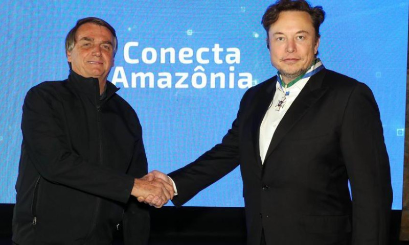 POLÍTICA: Bilionário Elon Musk planeja usar satélites para conectar 19 mil escolas e monitorar a Amazônia