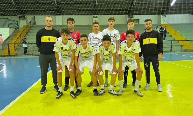 ESPORTE: Vila Maria sediou rodada do Campeonato Regional de Escolinhas de Futsal
