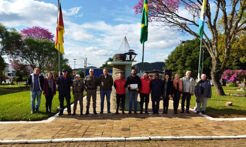 CIVISMO: Vila Maria recebe o Fogo Simbólico da Pátria