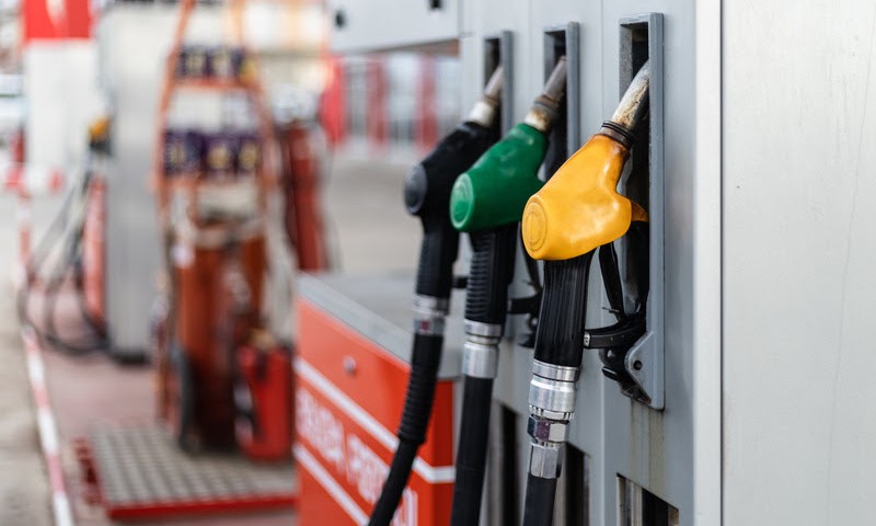 ECONOMIA: Petrobras reduz preços de venda de gasolina para as distribuidoras