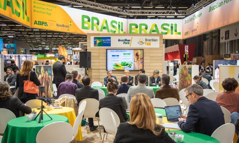 ABPA & ApexBrasil levam três agroindústrias exportadoras gaúchas para a SIAL Paris