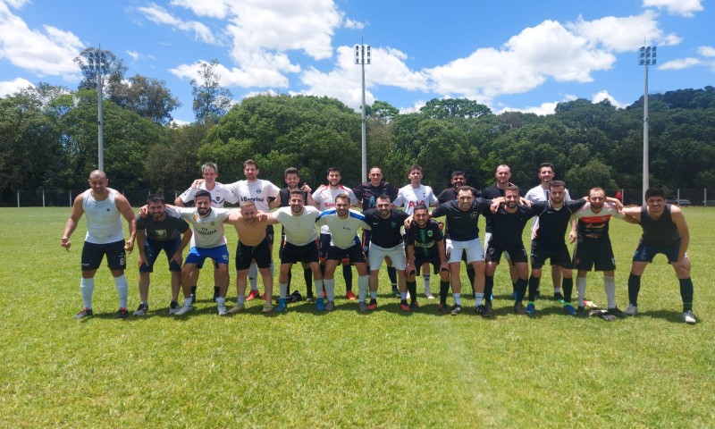 ESPORTE: Feriado de XV de Novembro tem futebol em Vila Maria