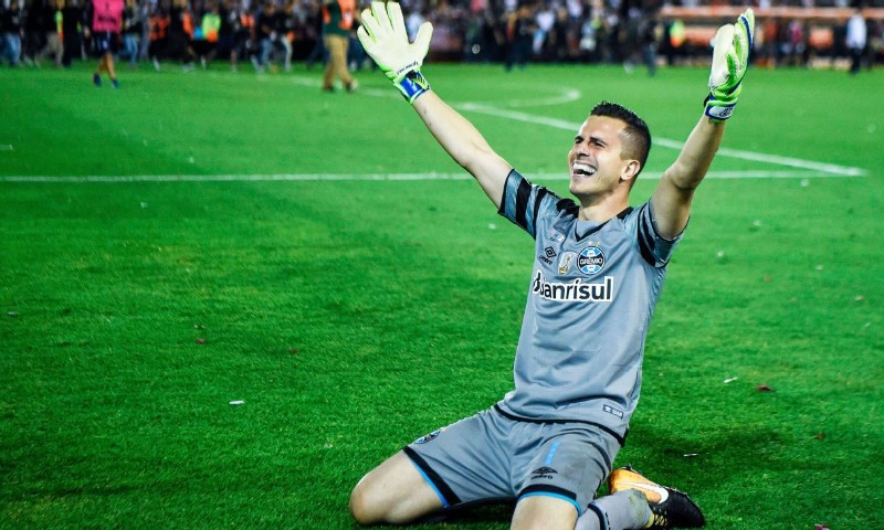 Representante do Grêmio descarta o retorno de Marcelo Grohe