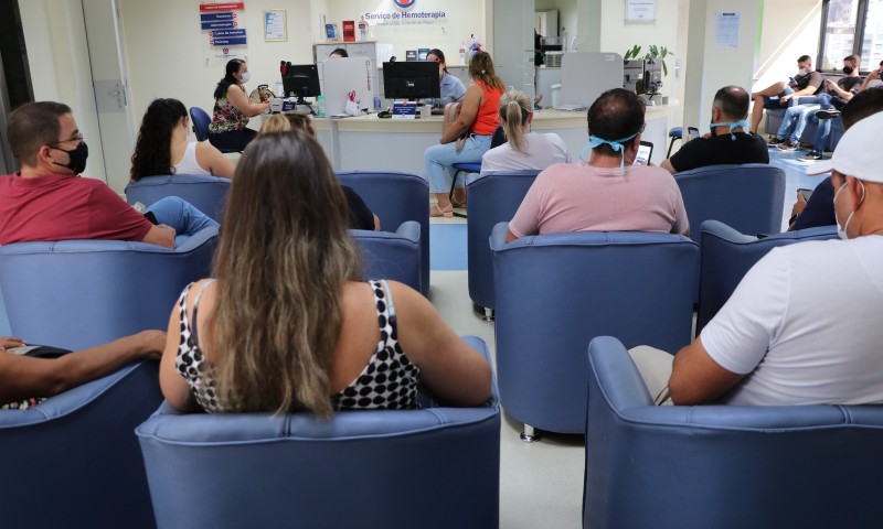 Voluntários são convidados a realizarem doações de sangue antes do Carnaval
