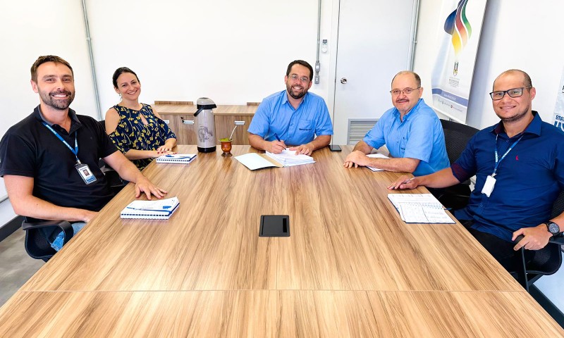Emater/RS-Ascar assina contrato para realização de processo seletivo