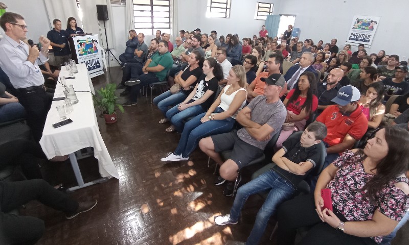 Curso da Emater/RS-Ascar incentiva empreendedorismo de jovens rurais