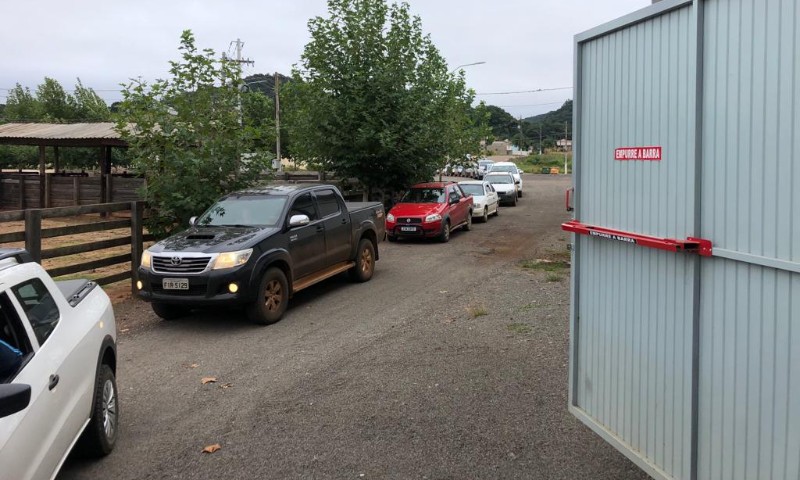 Vila Maria: vacinação contra a gripe influenza segue nesta sexta (28), no sistema drive thru