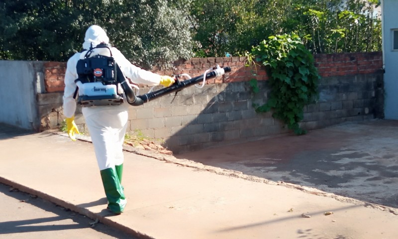 Dengue: Vila Maria segue com aplicação de inseticida