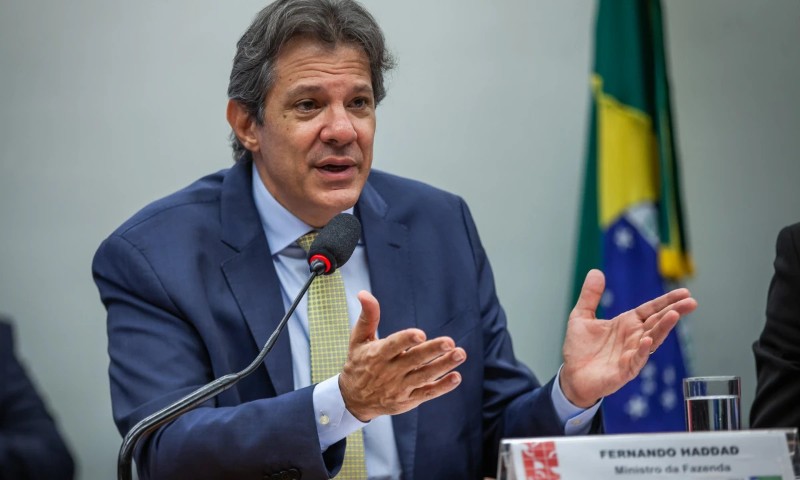 Programa Desenrola, para pessoas com nome sujo, começa em julho, diz Haddad