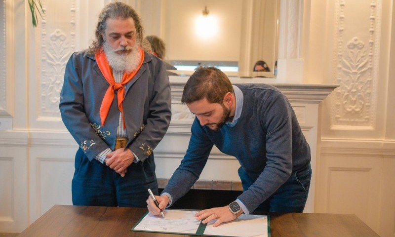 POLÍTICA: Governo sanciona lei que exige referendo e maioria plena na AL para alterar símbolos oficiais do RS