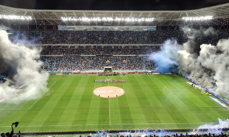 COPA DO BRASIL: Flamengo passeia na Arena e vence o Grêmio