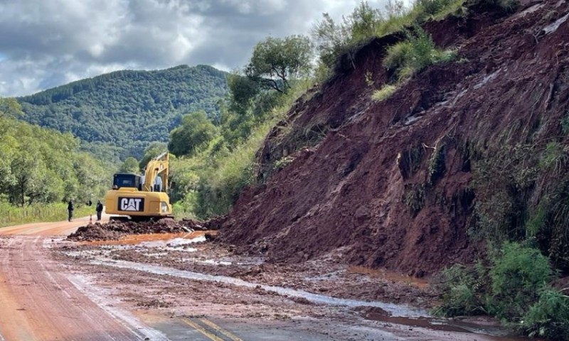 Rodovias do RS estão com trechos interditados em razão das chuvas