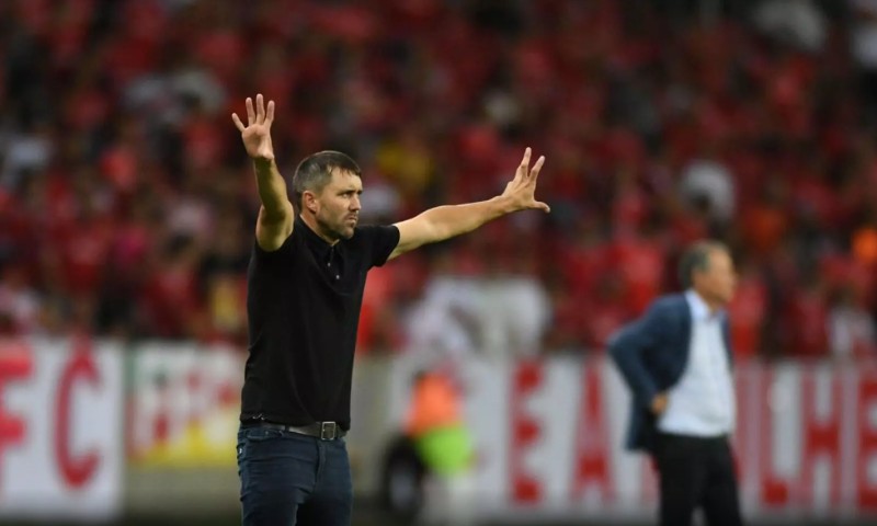 GRENAL 440: Coudet cumpriu sua missão no clássico