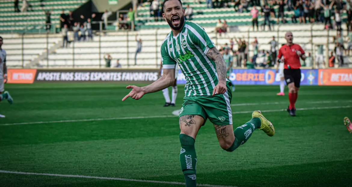 ESPORTE: Juventude vira sobre o Ceará e conquista o acesso à Série A