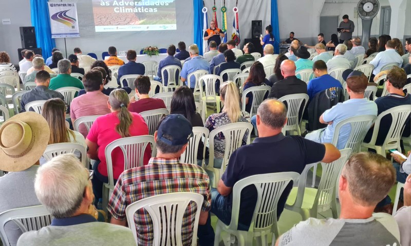 Seminário Regional de Enfrentamento às Adversidades Climáticas mobiliza entidades e municípios da região Norte do Estado