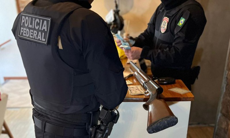 Polícia Federal deflagra ação para reprimir contrabando bilionário de soja