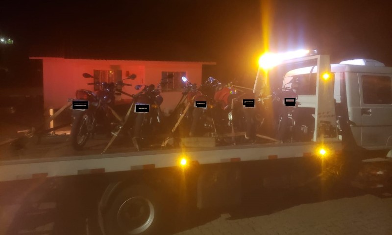 POLÍCIA: Ação da Brigada Militar de Vila Maria recolhe motos e Carteiras de Habilitação