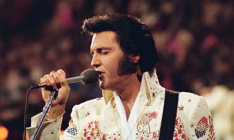 MÚSICA: Elvis voltará aos palcos em 2024 em Londres graças à inteligência artificial