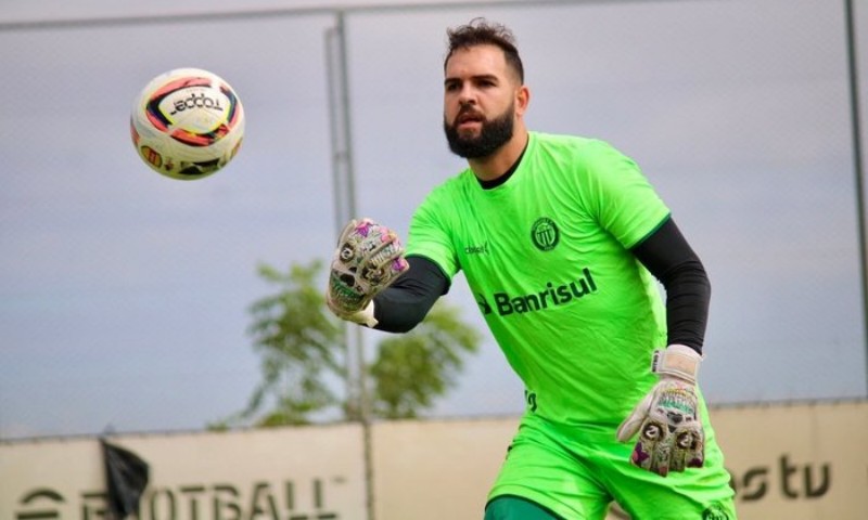 ESPORTE: “É um pouco frustrante” relata goleiro do Ypiranga por ter ficado fora dos relacionados para o confronto da Copa do Brasil