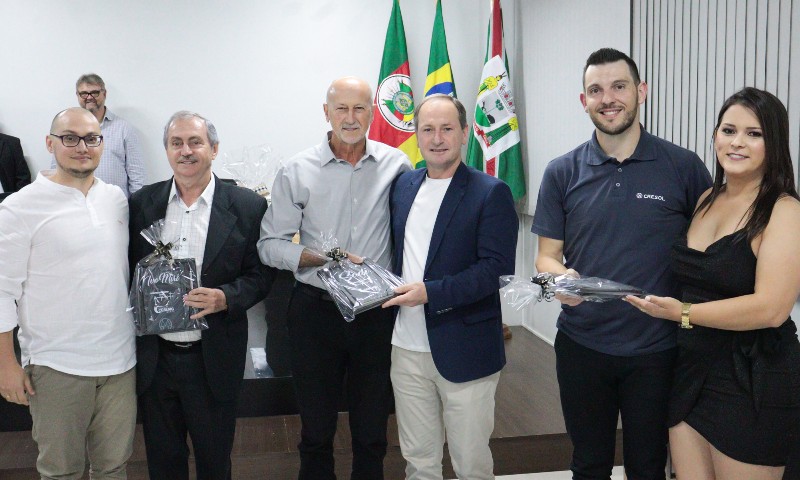 Celebração da Certificação do MBA em Cooperativismo de Crédito na Faculdade CESURG Marau