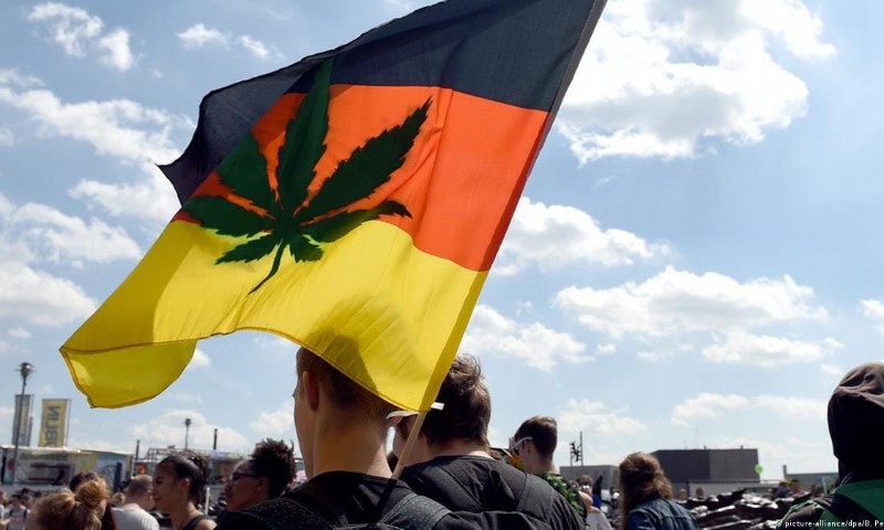 MUNDO: Alemanha legaliza uso recreativo da maconha