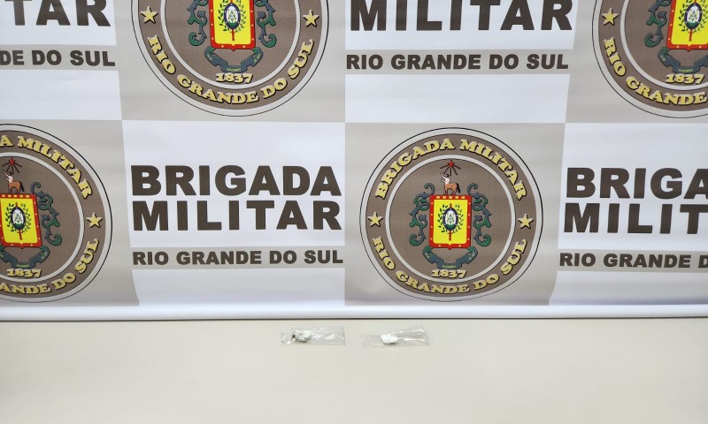 BRIGADA MILITAR de Vila Maria realiza apreensão de menor por posse de entorpecentes