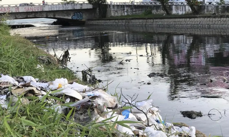 BRASIL: Quase metade do Brasil não tem acesso à coleta de esgoto
