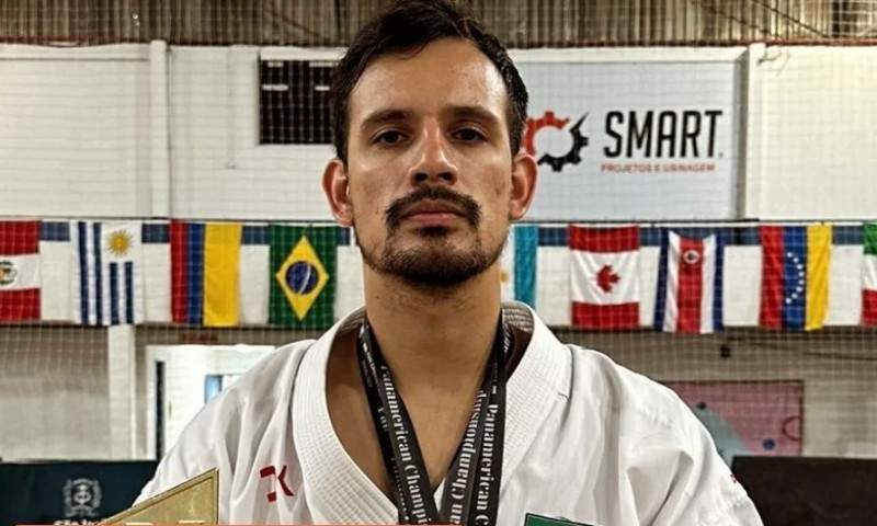 Atleta da Shobu-Kan recebe honraria como atleta destaque