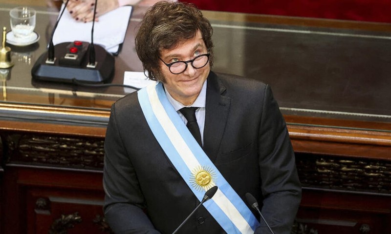 MUNDO: Argentina emplaca primeiro superávit trimestral desde 2008