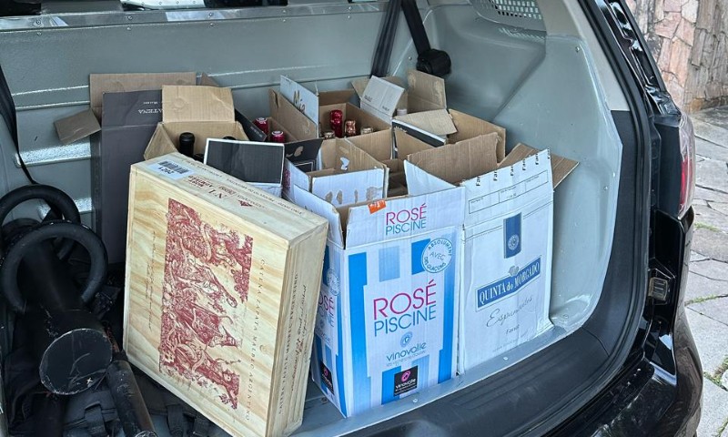 PF deflagra ação contra importação e comércio irregular de vinhos provenientes da Argentina