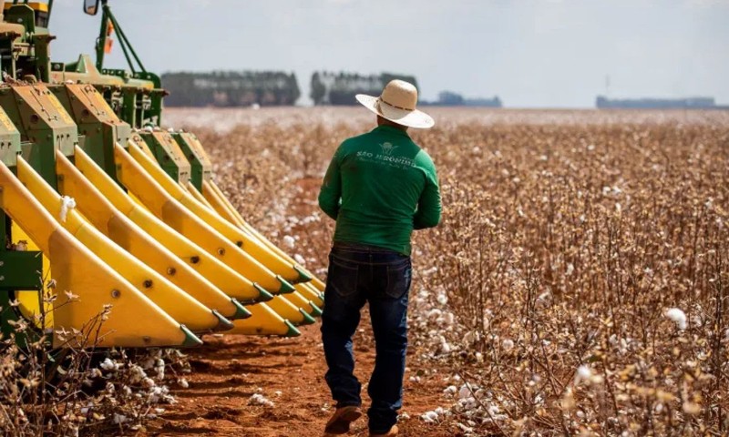 ECONOMIA: Uma volta por tudo de mais importante no mundo da economia