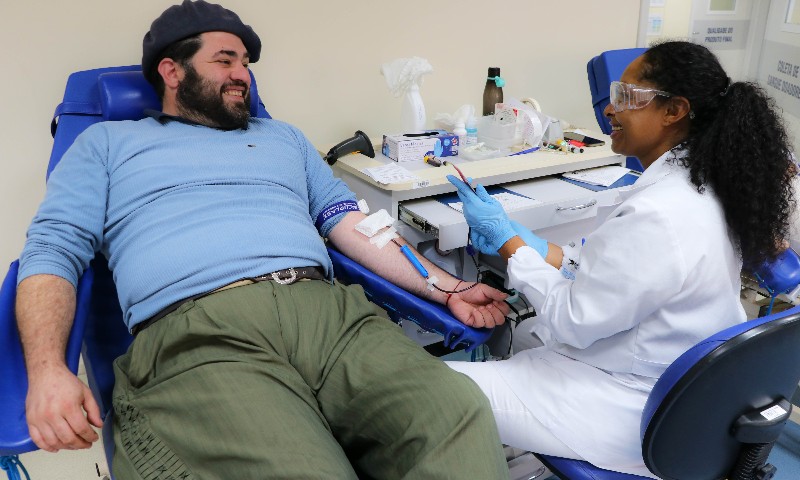 Junho Vermelho: doação de sangue se torna hábito entre voluntários do HSVP