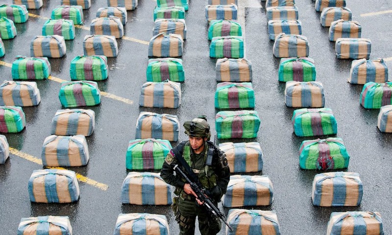 ECONOMIA: Narcotráfico movimenta 3% do PIB brasileiro