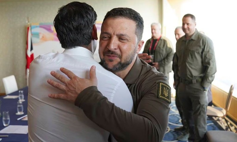 MUNDO: Ucrânia vai usar dinheiro russo para lutar contra a Rússia