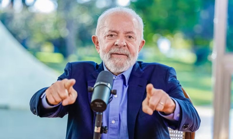 ECONOMIA: Dólar não para de subir enquanto Lula sobe o tom contra o BC
