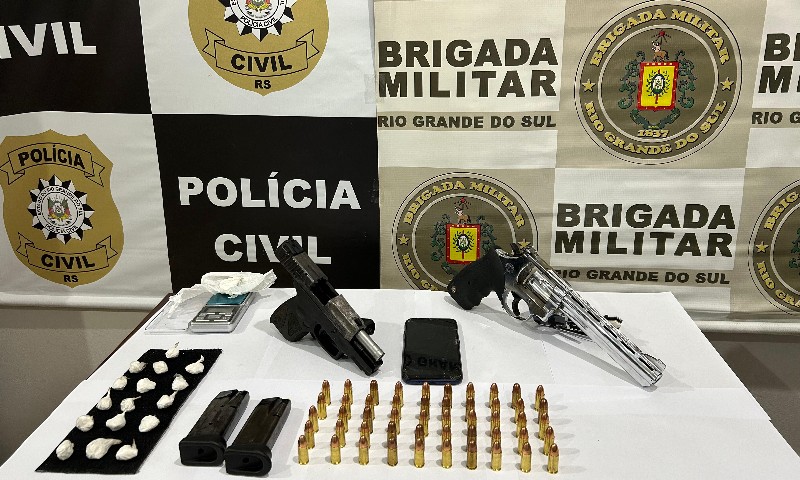 Ação conjunta entre Brigada Militar e Polícia Civil resulta na apreensão de armas e drogas em Serafina Corrêa