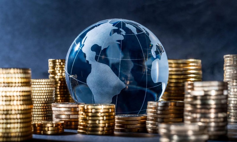 ECONOMIA: Bolsa cai com PIB dos EUA e IPCA-15