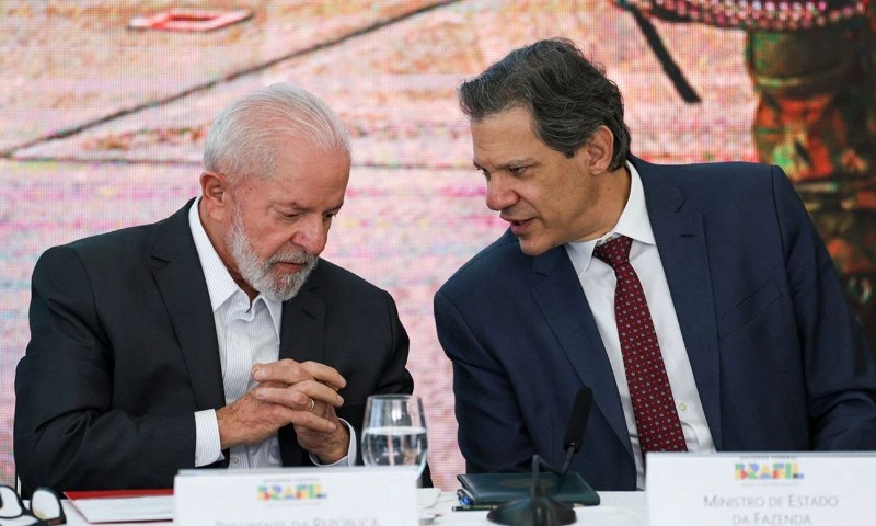ECONOMIA: Haddad anuncia corte e congelamento de R$ 15 bilhões
