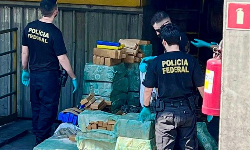 Polícia Federal incinera cerca de 800 quilos de droga