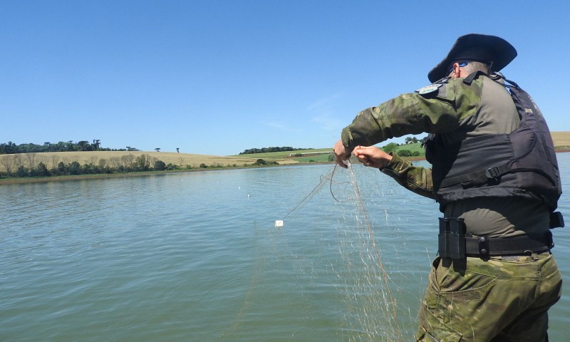 Brigada Militar apreende petrechos utilizados para a pesca predatória na Barragem do Rio Passo Fundo