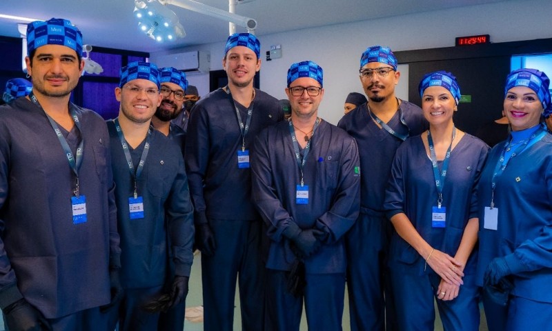 Dr. Márcio Mezzomo participa do 5º Cadáver Lab Meril Academy Brasil