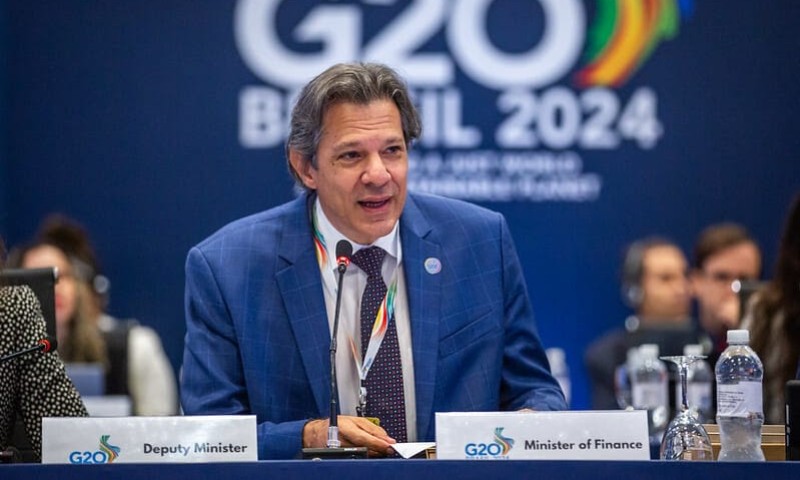 ECONOMIA: Governo cria piso de impostos de 15% para multinacionais