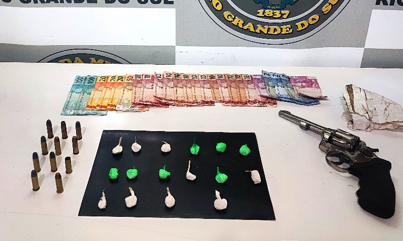 Brigada Militar prende homem com arma e droga em Guaporé