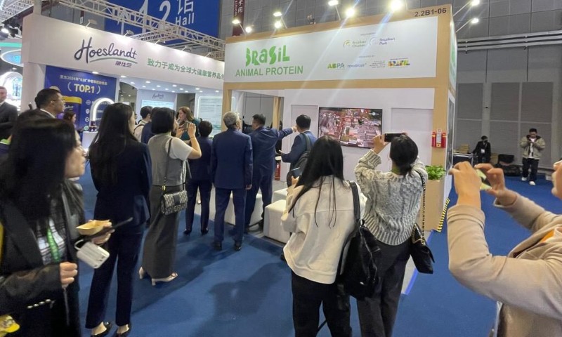 Na CIIE, ABPA e agroindústrias do setor reforçam laços com o mercado chinês