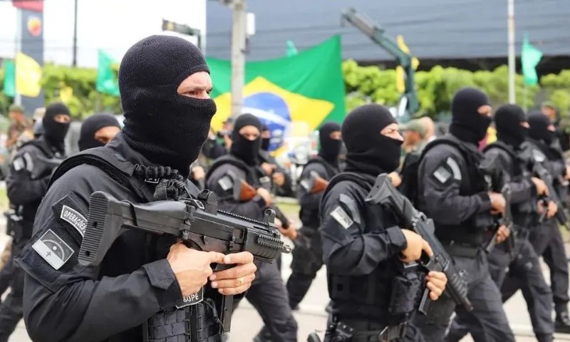 POLÍTICA: Governo publica decreto com regras para disciplinar uso da força pelas polícias