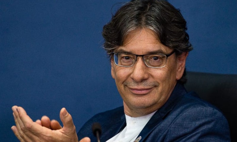 BRASIL: A bruxa tá solta no IBGE