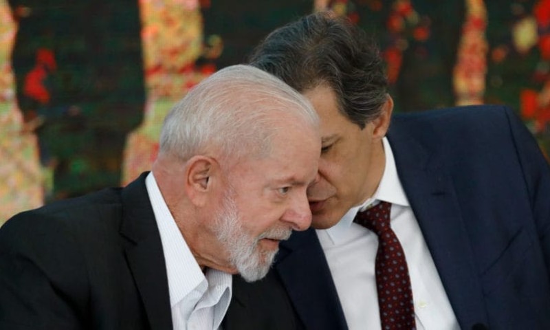 ECONOMIA: Governo volta atrás depois da polêmica do Pix