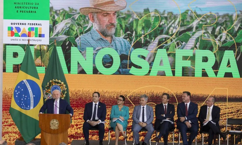BRASIL: Governo suspende subsídios ao agro do Plano Safra 24/25